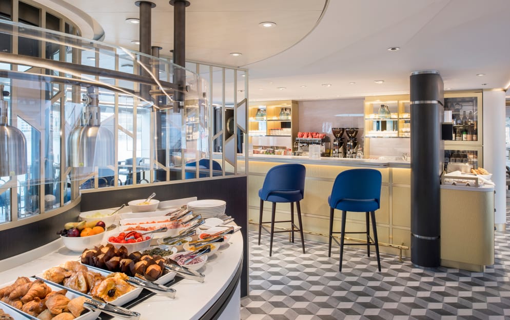 Uniworld SS Elisabeth - Bistro.jpg